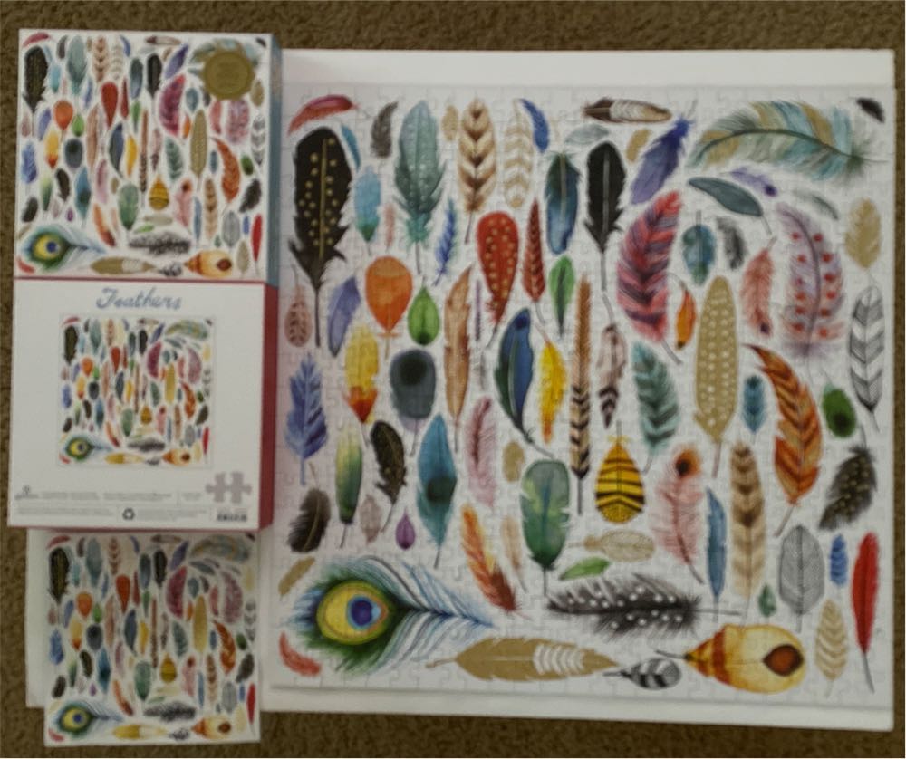 Feathers - Galison puzzle collectible [Barcode 9780735357822] - Main Image 2