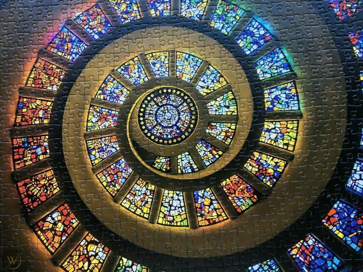 Stainglass Spiral BAC - Ravensburger puzzle collectible [Barcode 4005556803729] - Main Image 3