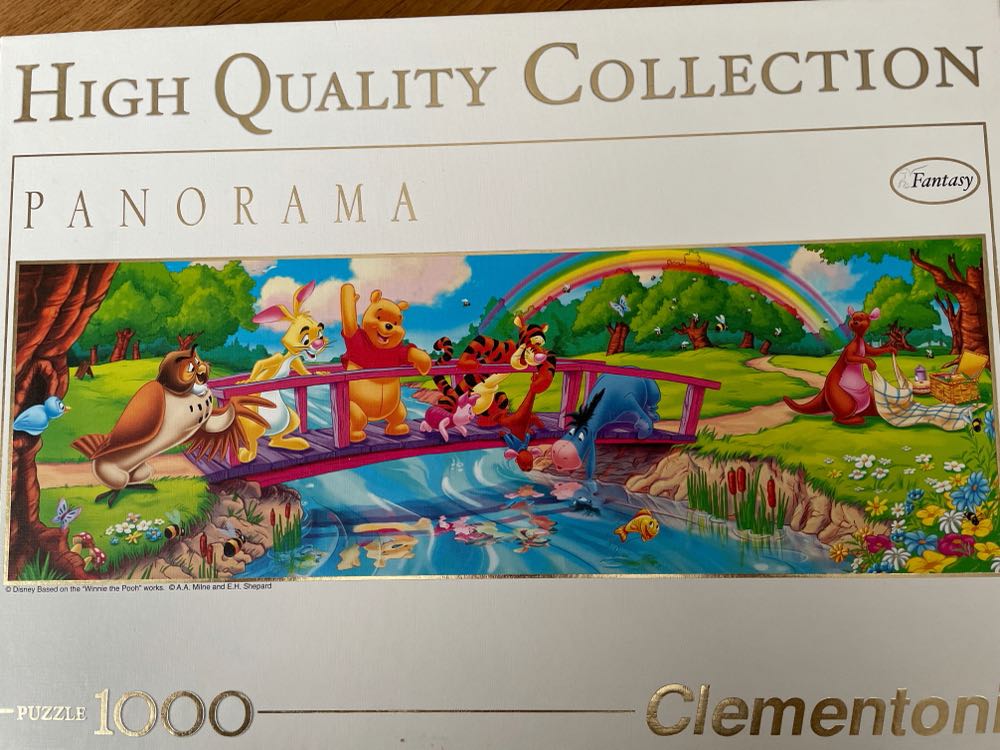 Winnie The Pooh - Clementoni puzzle collectible [Barcode 8005125308910] - Main Image 2