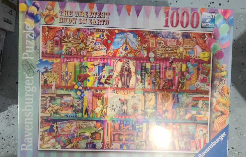 The greatest show on earth - Ravensburger 🇩🇪 puzzle collectible [Barcode 4005556152544] - Main Image 2