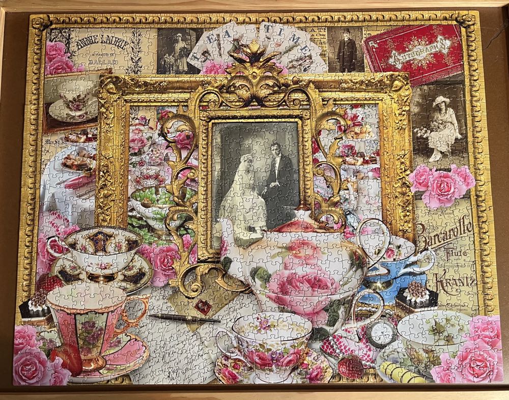 Tea Time/PC/Made - White Mountain Puzzles puzzle collectible [Barcode 724819253944] - Main Image 2