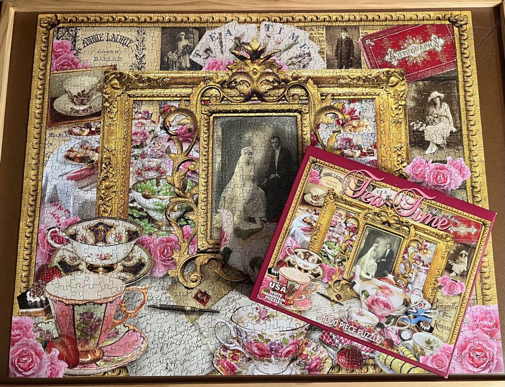 Tea Time/PC/Made - White Mountain Puzzles puzzle collectible [Barcode 724819253944] - Main Image 3