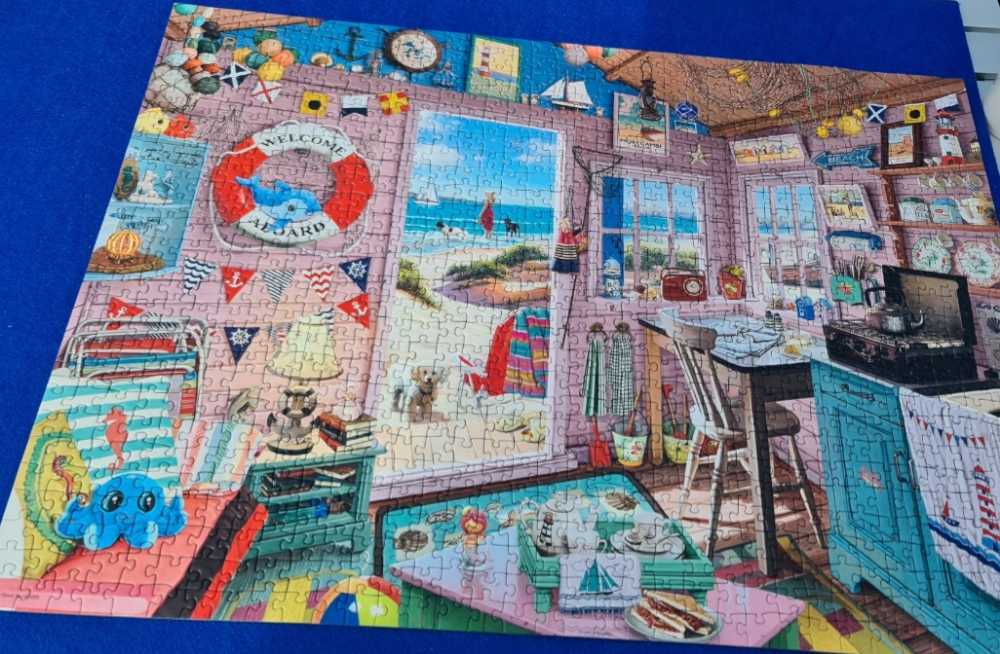 The Beach Hut, My Haven #7 - Ravensburger puzzle collectible - Main Image 2