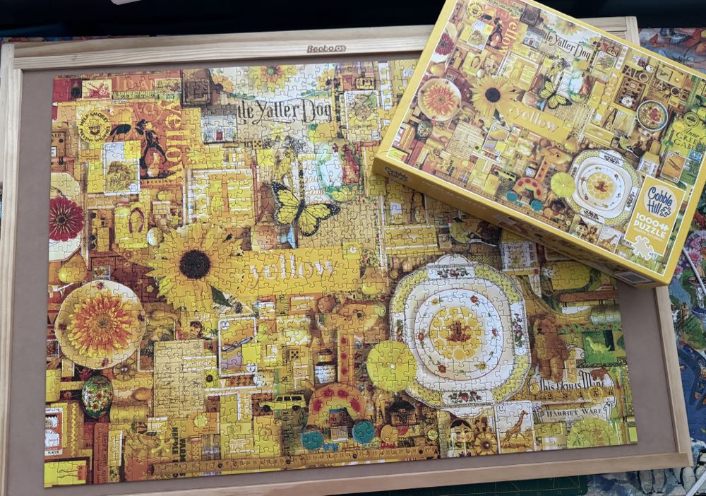 🌈 Yellow✅ - Cobble Hill puzzle collectible - Main Image 2