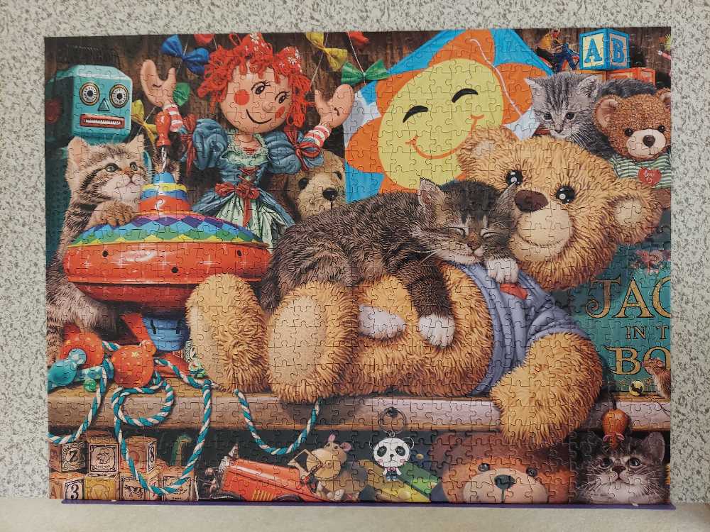 Cats: Toy Cabinet, The - Buffalo puzzle collectible - Main Image 2