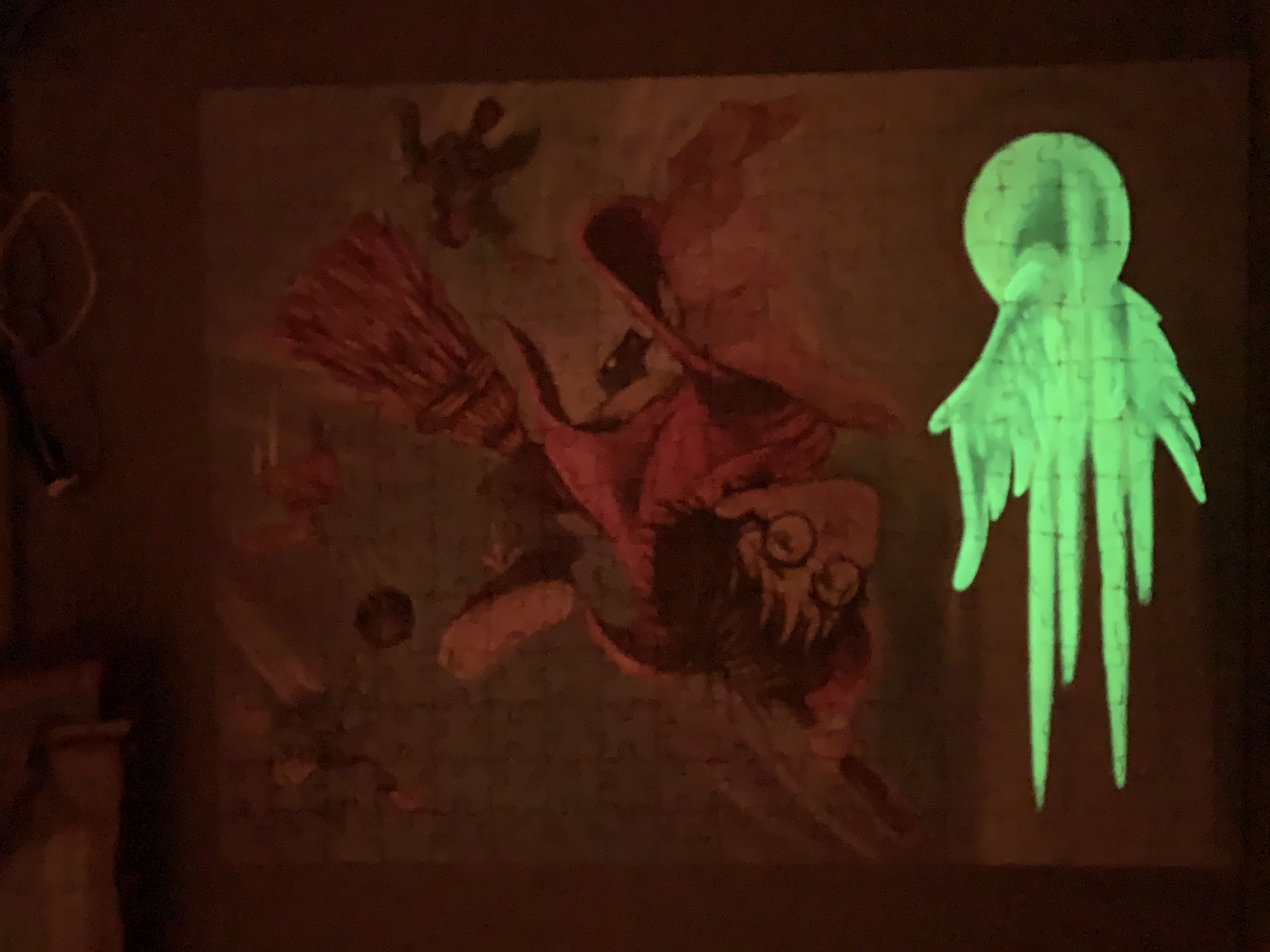 Harry Potter And The Golden Snitch - University Games Corporation puzzle collectible [Barcode 9781575287324] - Main Image 3