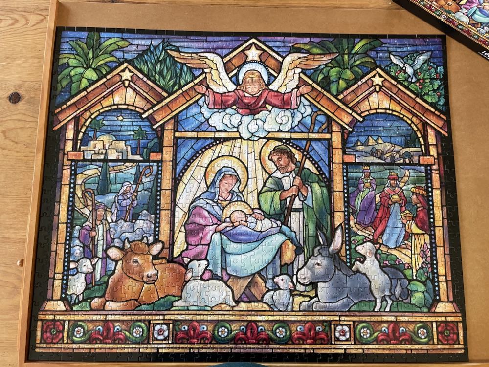 Stained Glass Nativity (NIB) NFT - Vermont CC puzzle collectible [Barcode 871241009950] - Main Image 3