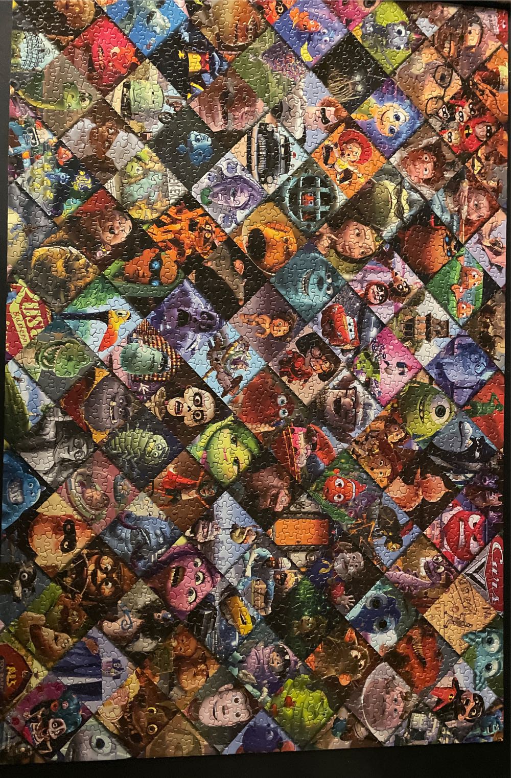 Disney Pixar - Ceaco puzzle collectible [Barcode 021081350204] - Main Image 3