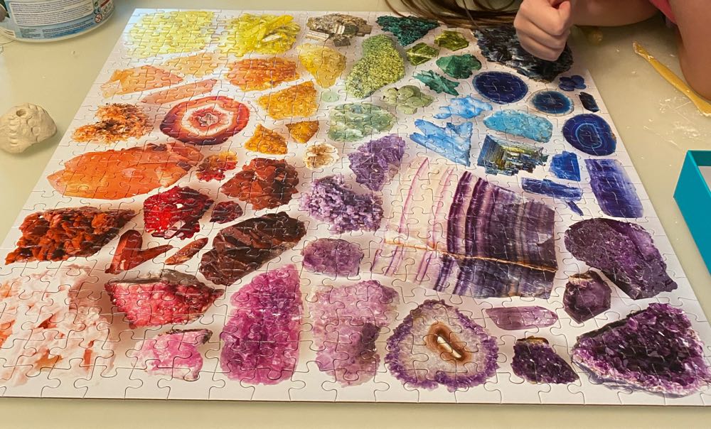 Crystals - Galison puzzle collectible [Barcode 9780735362710] - Main Image 3