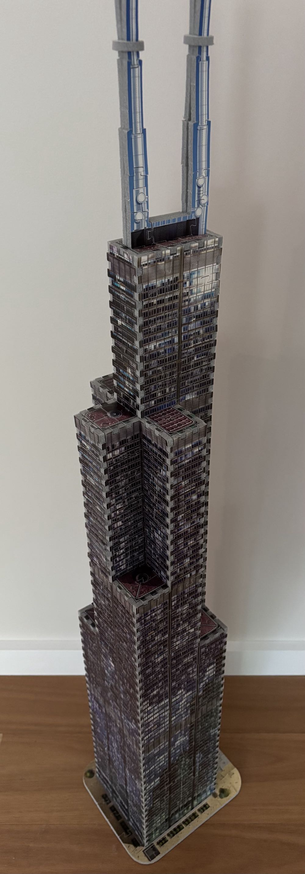 Sears Tower 3D - Wrebbit puzzle collectible [Barcode 653569094234] - Main Image 3