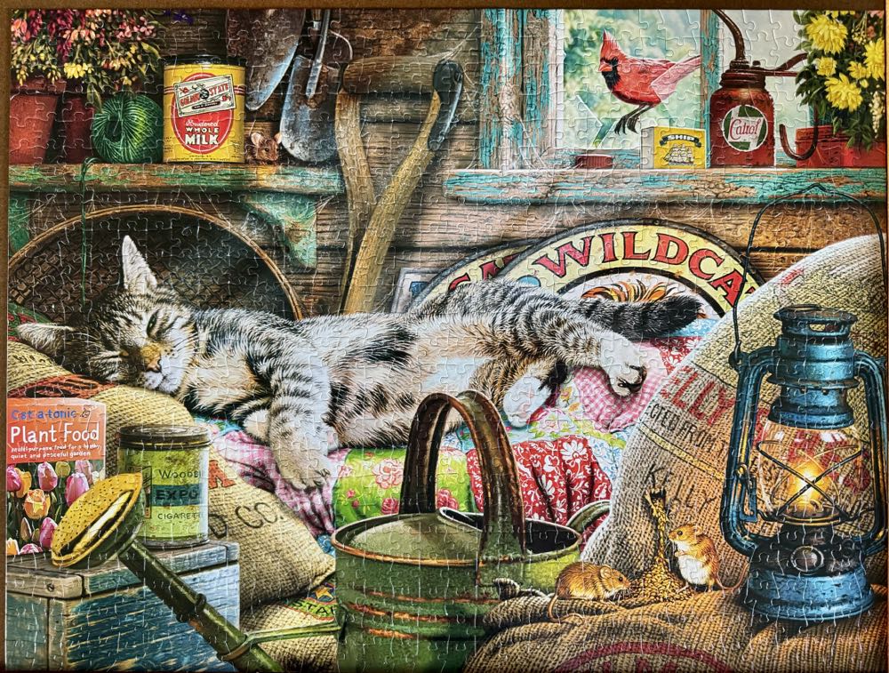 Laid-Back Tom-old - Buffalo Games puzzle collectible [Barcode 079346170869] - Main Image 3