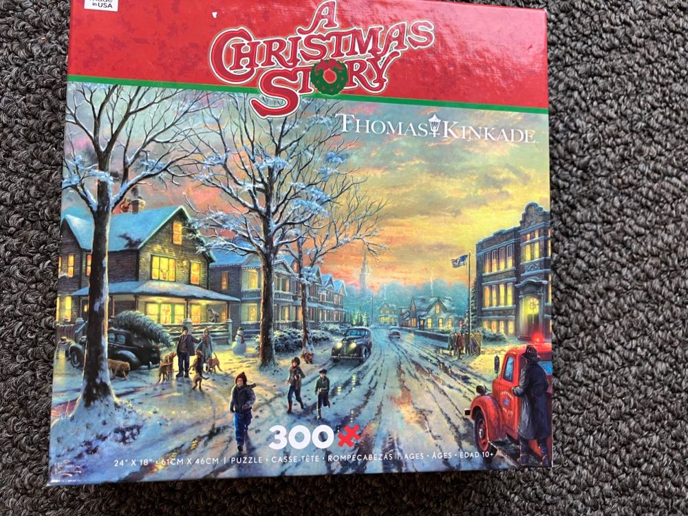 A Christmas Story - Ceaco puzzle collectible [Barcode 021081220927] - Main Image 3