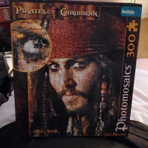 Pirates Of The Caribbean - Jack Sparrow Photomosaics - Buffalo Games & Puzzles puzzle collectible [Barcode 079346024117] - Main Image 3