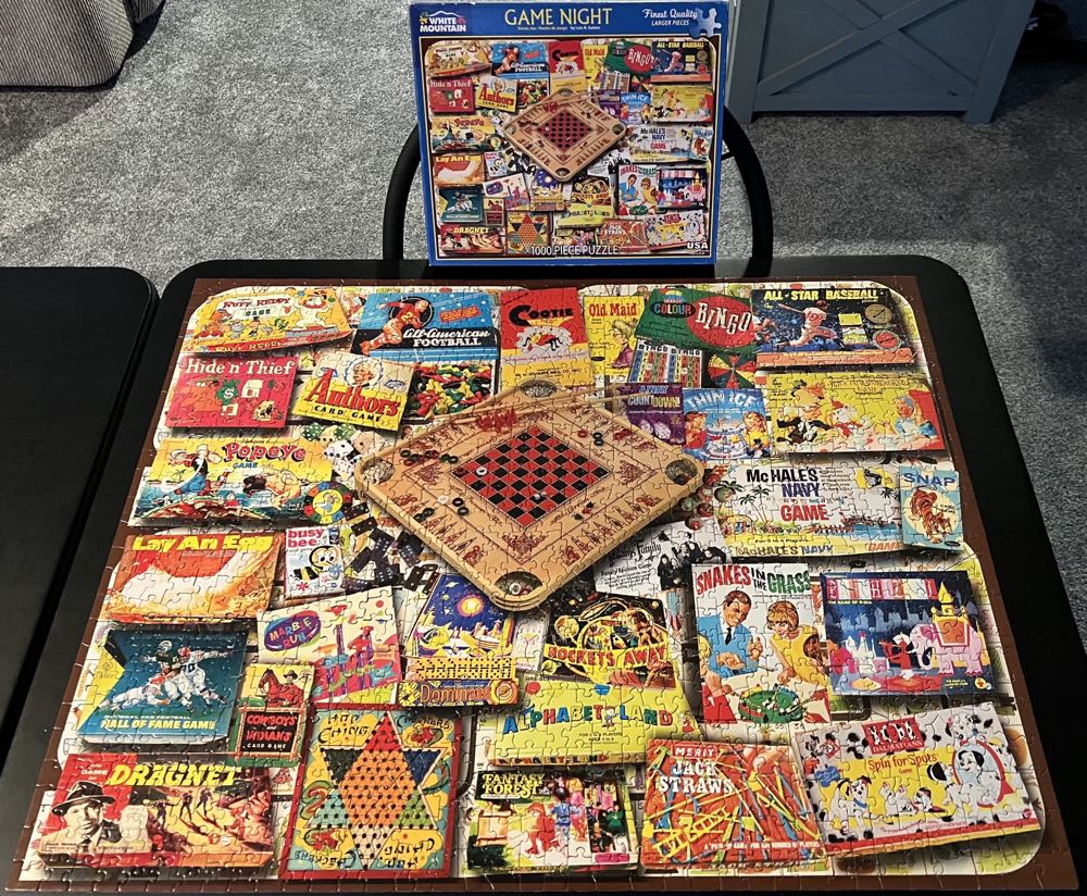 Game Night - White Mountain Puzzles puzzle collectible [Barcode 724819263516] - Main Image 3