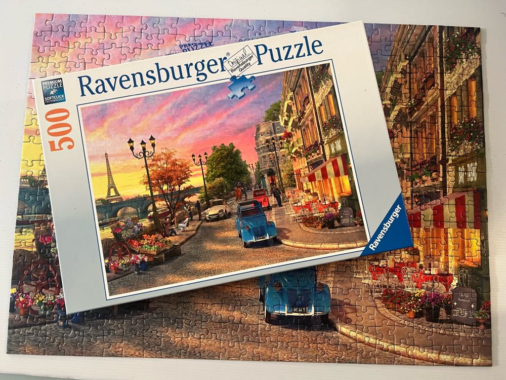 A Paris Evening - Ravensburger puzzle collectible [Barcode 4005556145058] - Main Image 3
