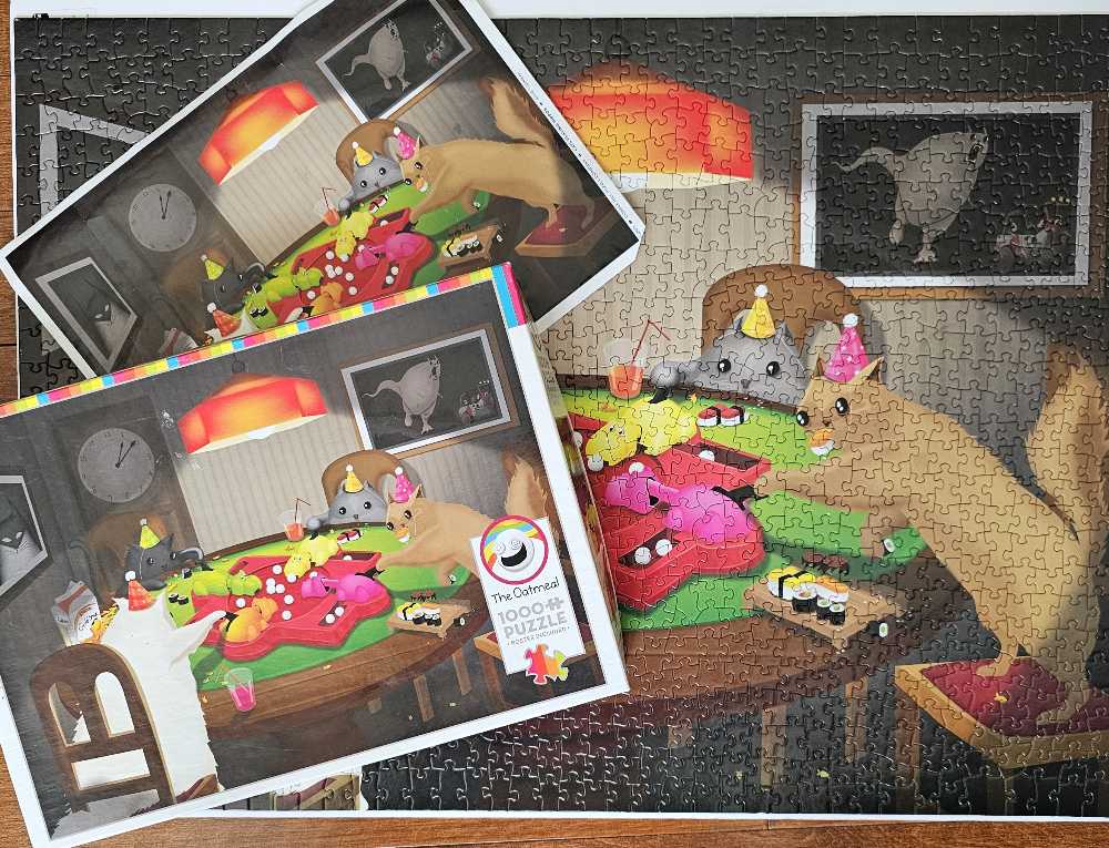 Cats playing hippos - The Oatmeal puzzle collectible [Barcode 625012802055] - Main Image 4