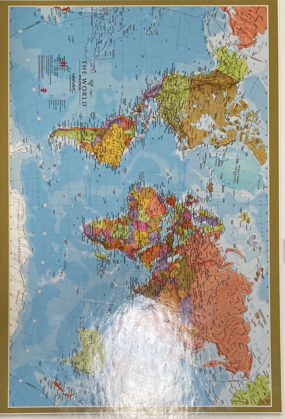 World Map - Hinkler puzzle collectible [Barcode 9781743529812] - Main Image 3