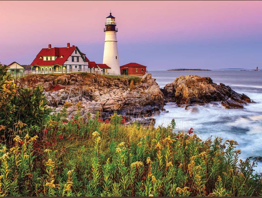 Maine Lighthouse - White Mountain puzzle collectible - Main Image 2