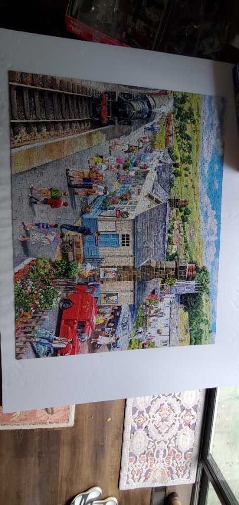 Village Station - White Mountain puzzle collectible - Main Image 4