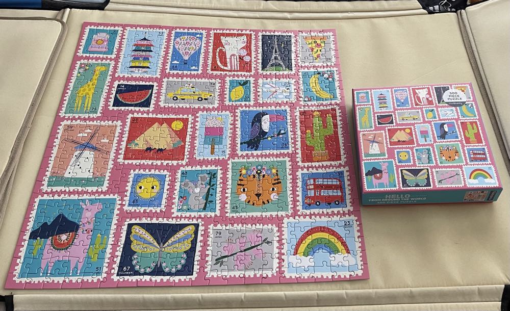 Hello from Around the World*% - Mudpuppy (Galison) puzzle collectible [Barcode 9780735355866] - Main Image 4