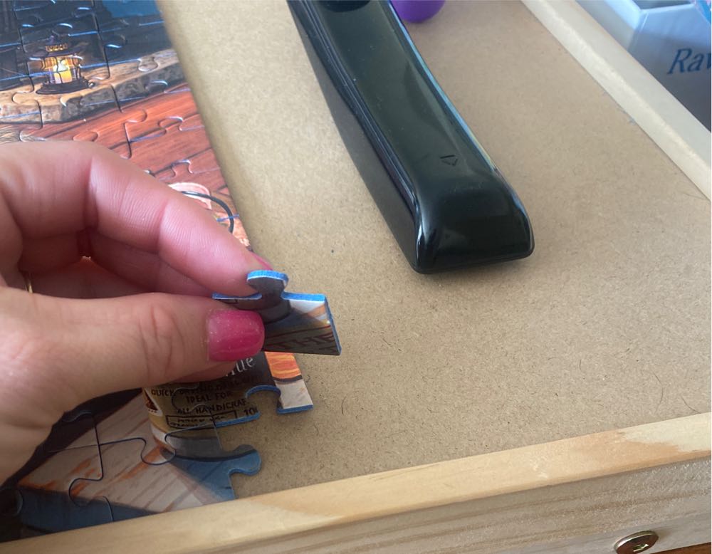 Cozy Retreat - Ravensburger puzzle collectible [Barcode 4005556149674] - Main Image 4