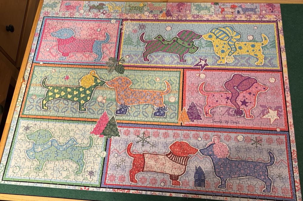 Bundle Up Doxie - Heritage Puzzle Inc puzzle collectible [Barcode 654497903025] - Main Image 2