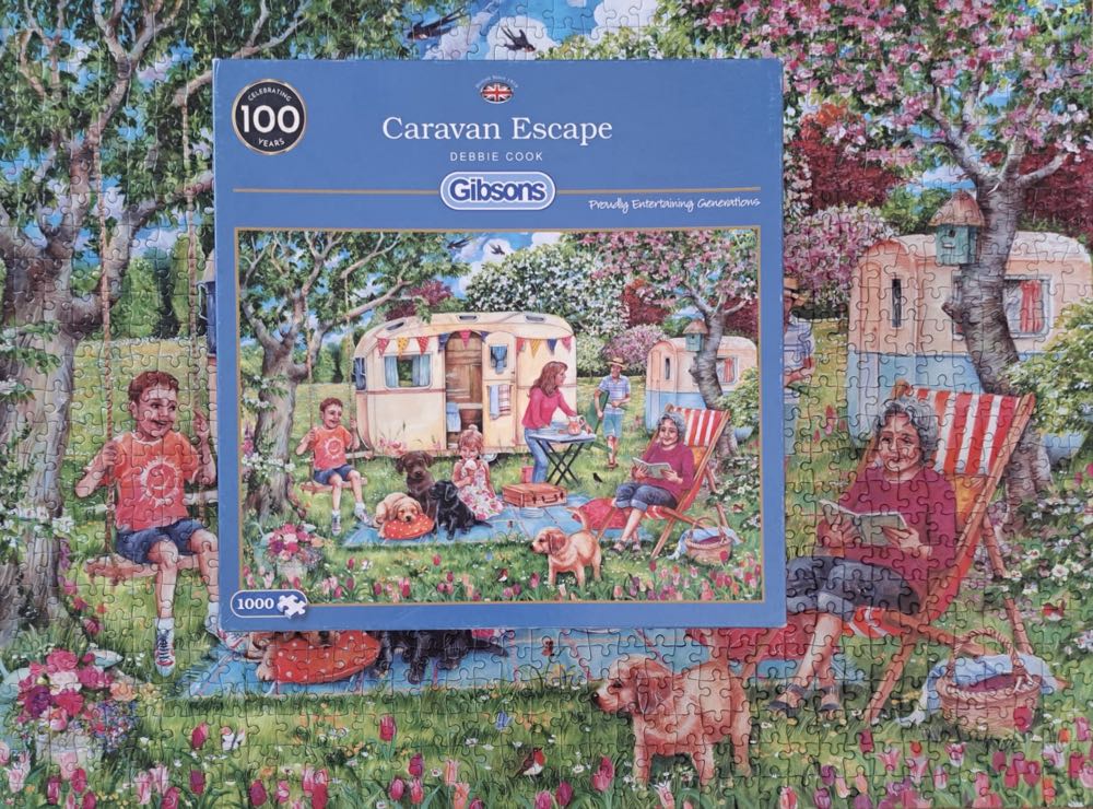 Caravan Escape - Gibsons puzzle collectible [Barcode 5012269062717] - Main Image 4