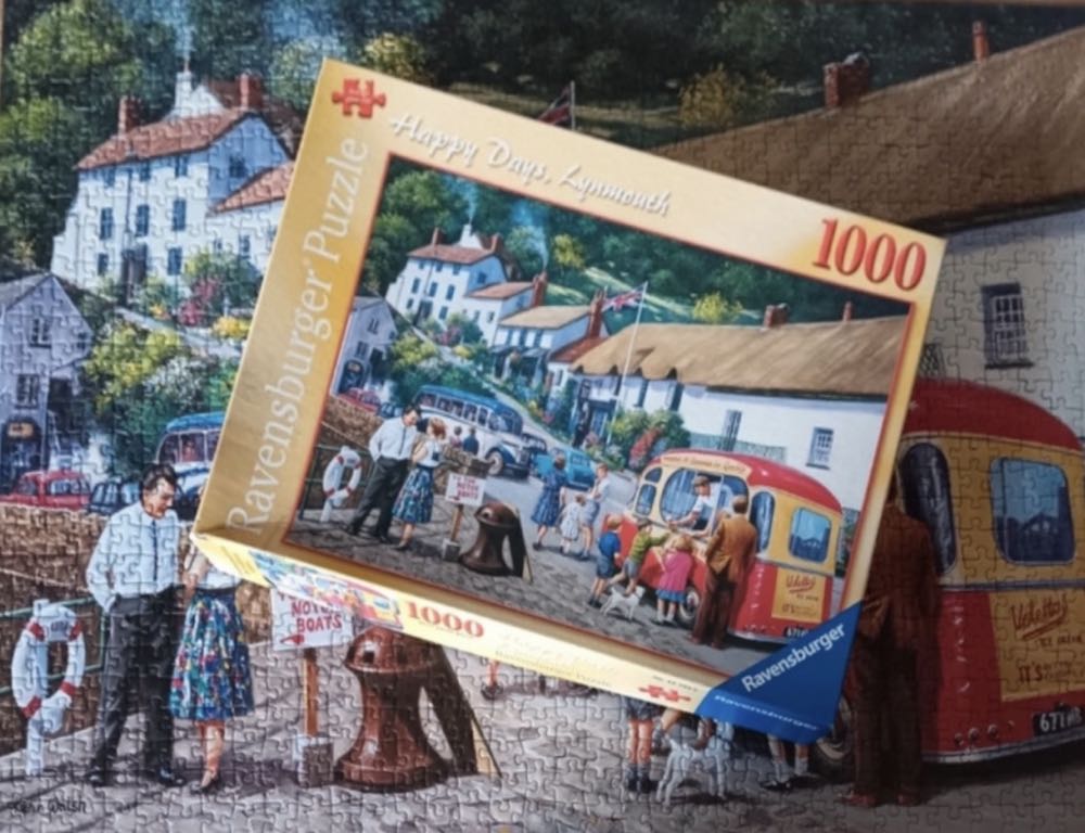 Happy Days, Lynmouth - Ravensburger puzzle collectible [Barcode 4005556157358] - Main Image 4
