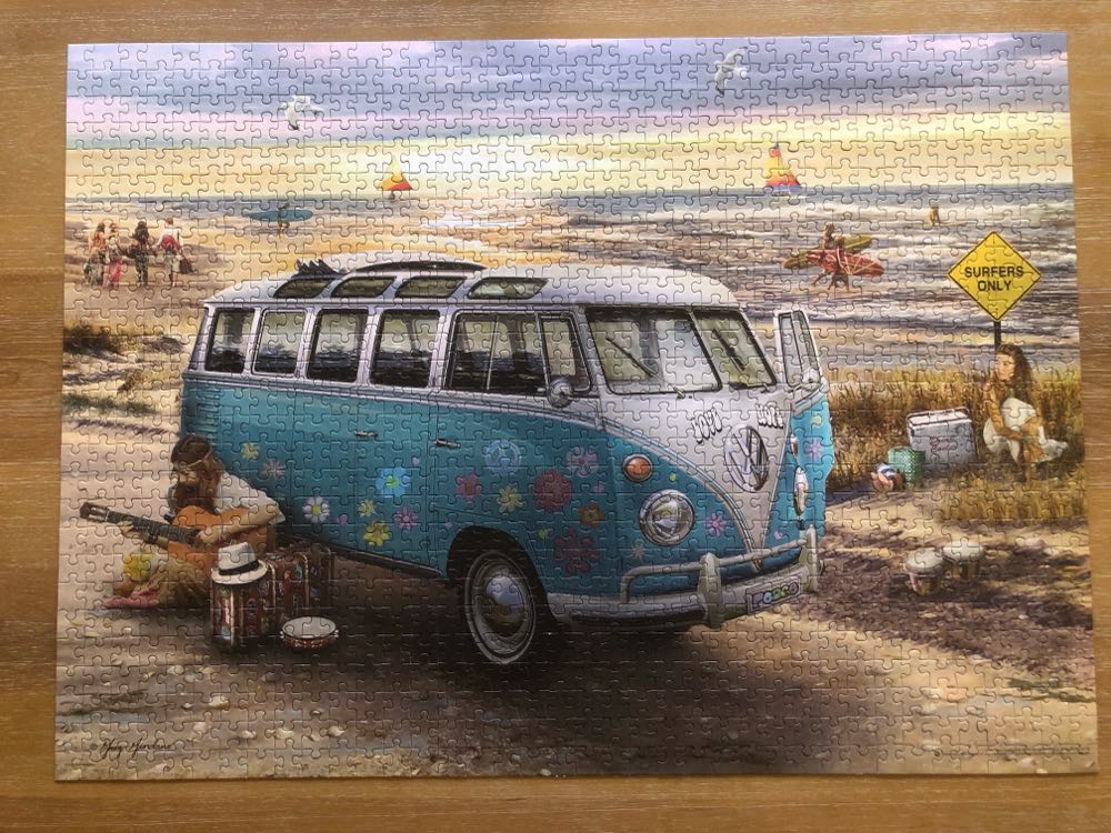 The Love And Hope VW Bus - Eurographics puzzle collectible [Barcode 628136653107] - Main Image 2