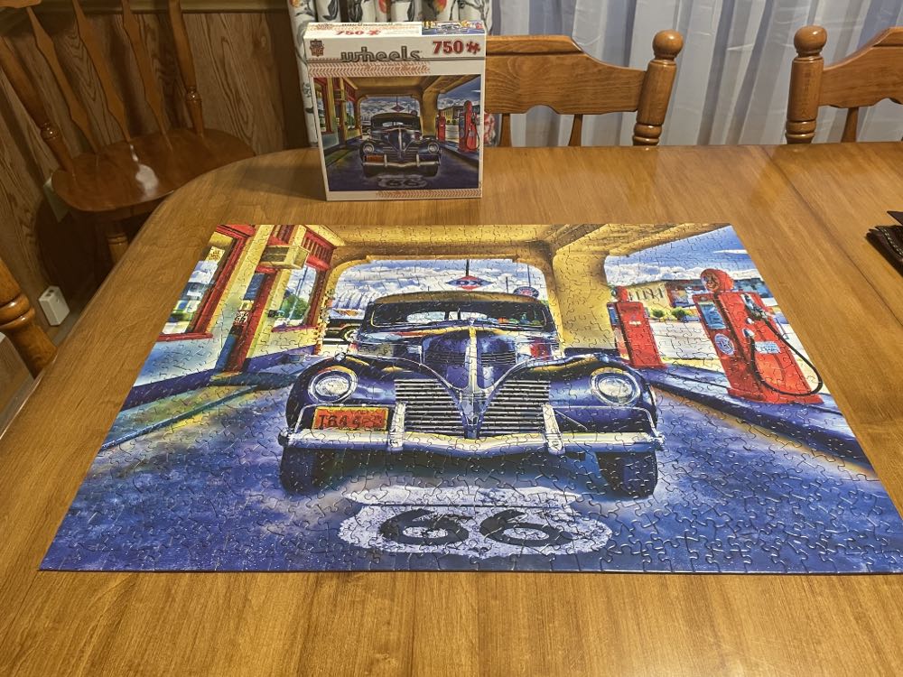 Kicks On Route 66 750 Piece - Master Pieces puzzle collectible [Barcode 705988316913] - Main Image 4