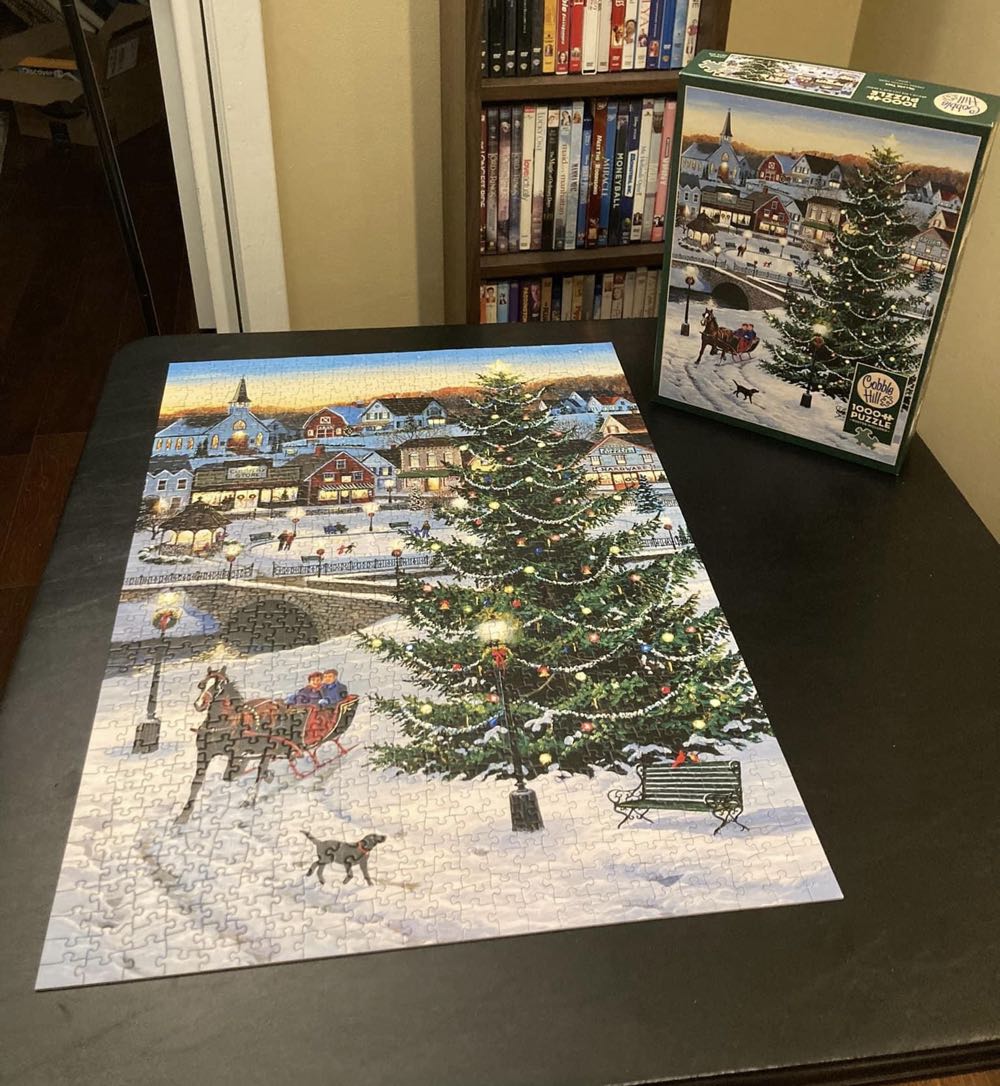 Village Tree - Cobble Hill puzzle collectible [Barcode 625012801416] - Main Image 4