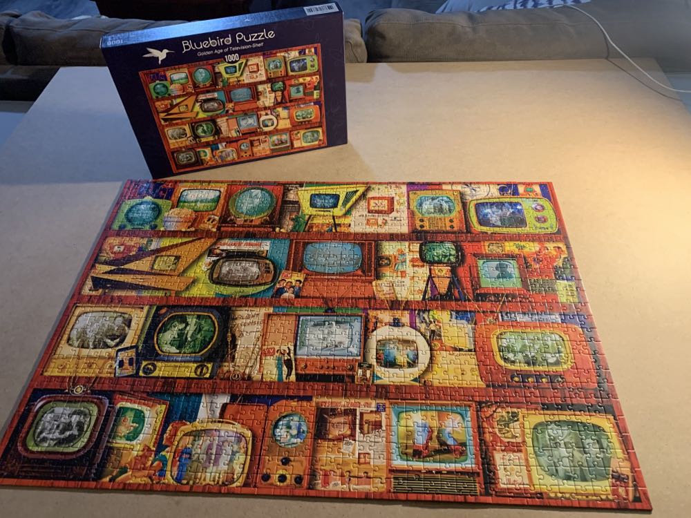 Golden Age Of Television Shelf - COMPLETED AND SOLD - Bluebird Puzzle puzzle collectible [Barcode 3663384703300] - Main Image 2