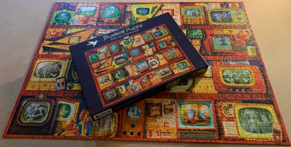 Golden Age Of Television Shelf - COMPLETED AND SOLD - Bluebird Puzzle puzzle collectible [Barcode 3663384703300] - Main Image 3