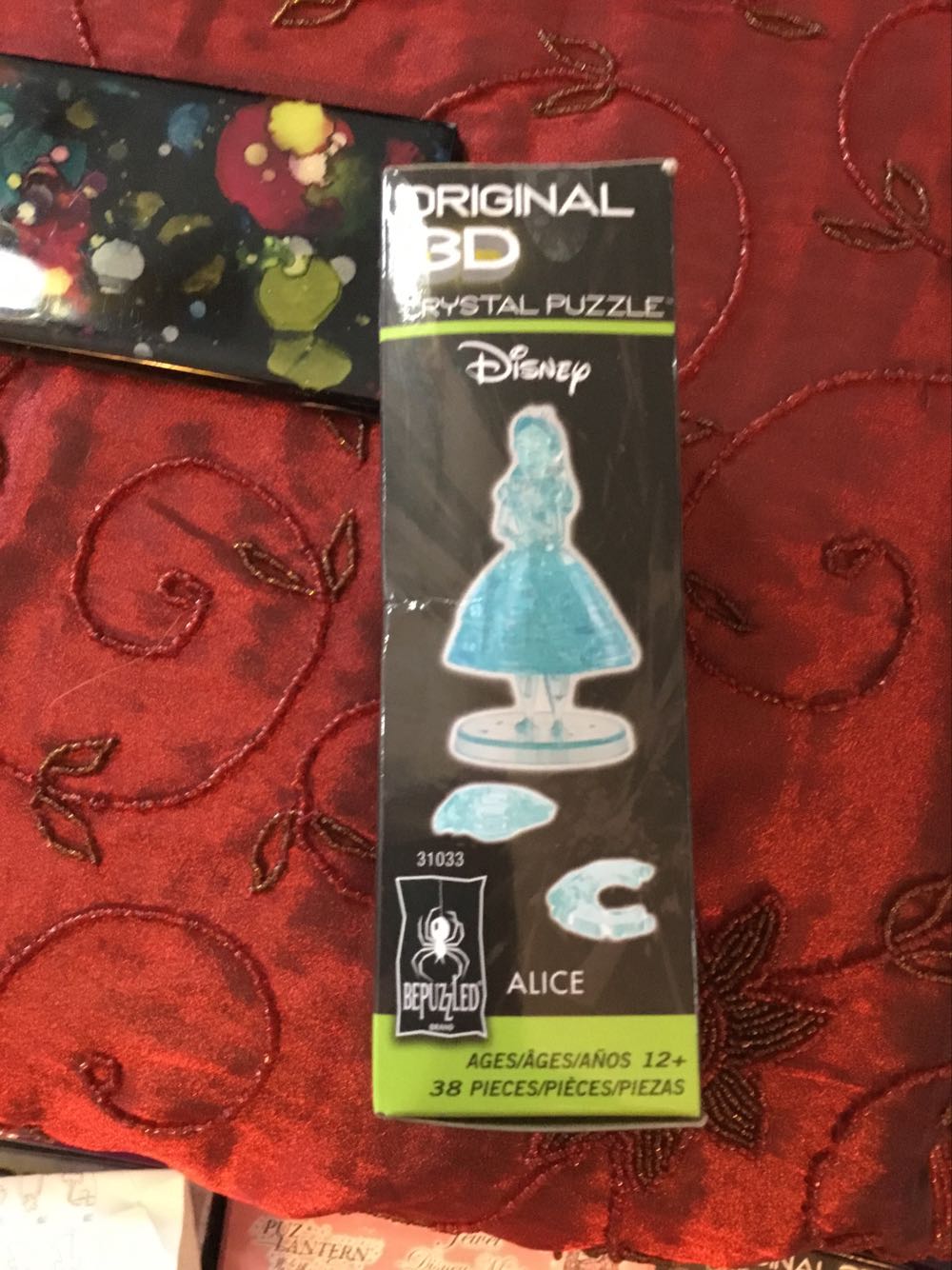 Alice In Wonderland Blue Dress 3D Crystal Puzzle - Bepuzzled puzzle collectible [Barcode 023332310333] - Main Image 3