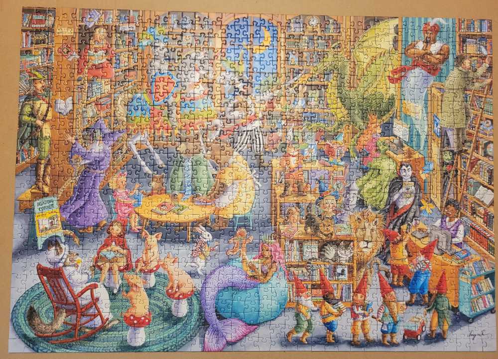 Ravensburger: Midnight At The Library - Ravensburger puzzle collectible [Barcode 4005556819881] - Main Image 3