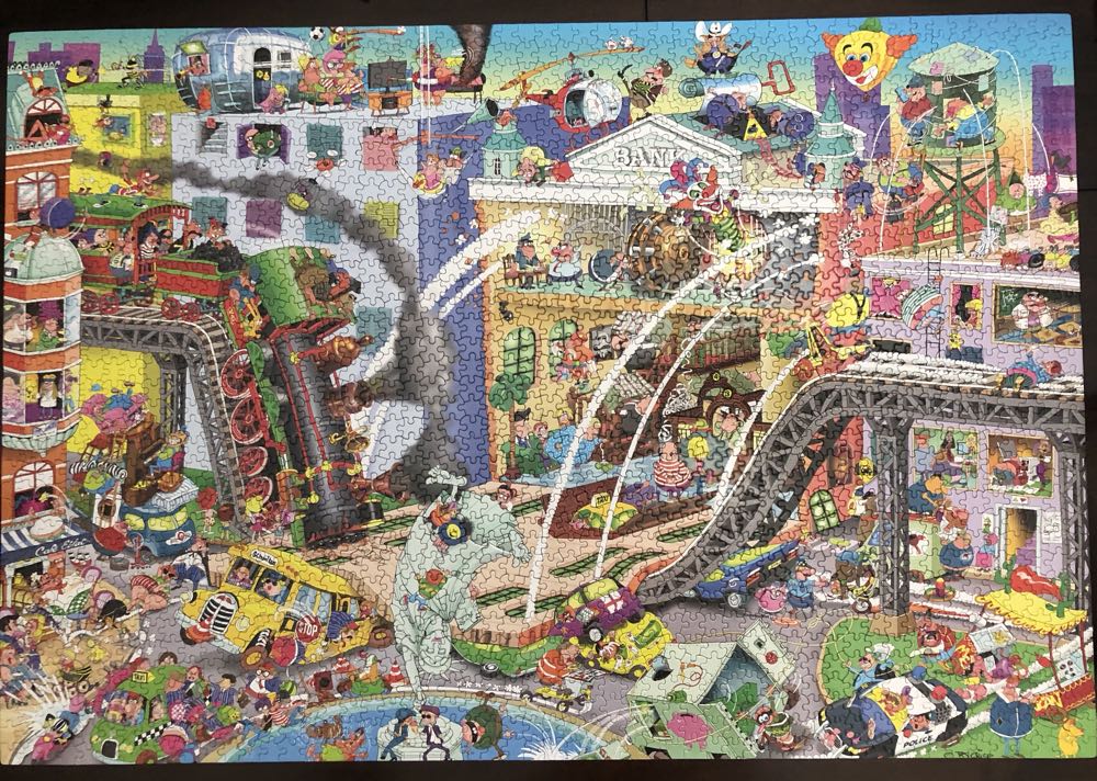 Comic Chaos - Ceaco puzzle collectible [Barcode 021081350280] - Main Image 3