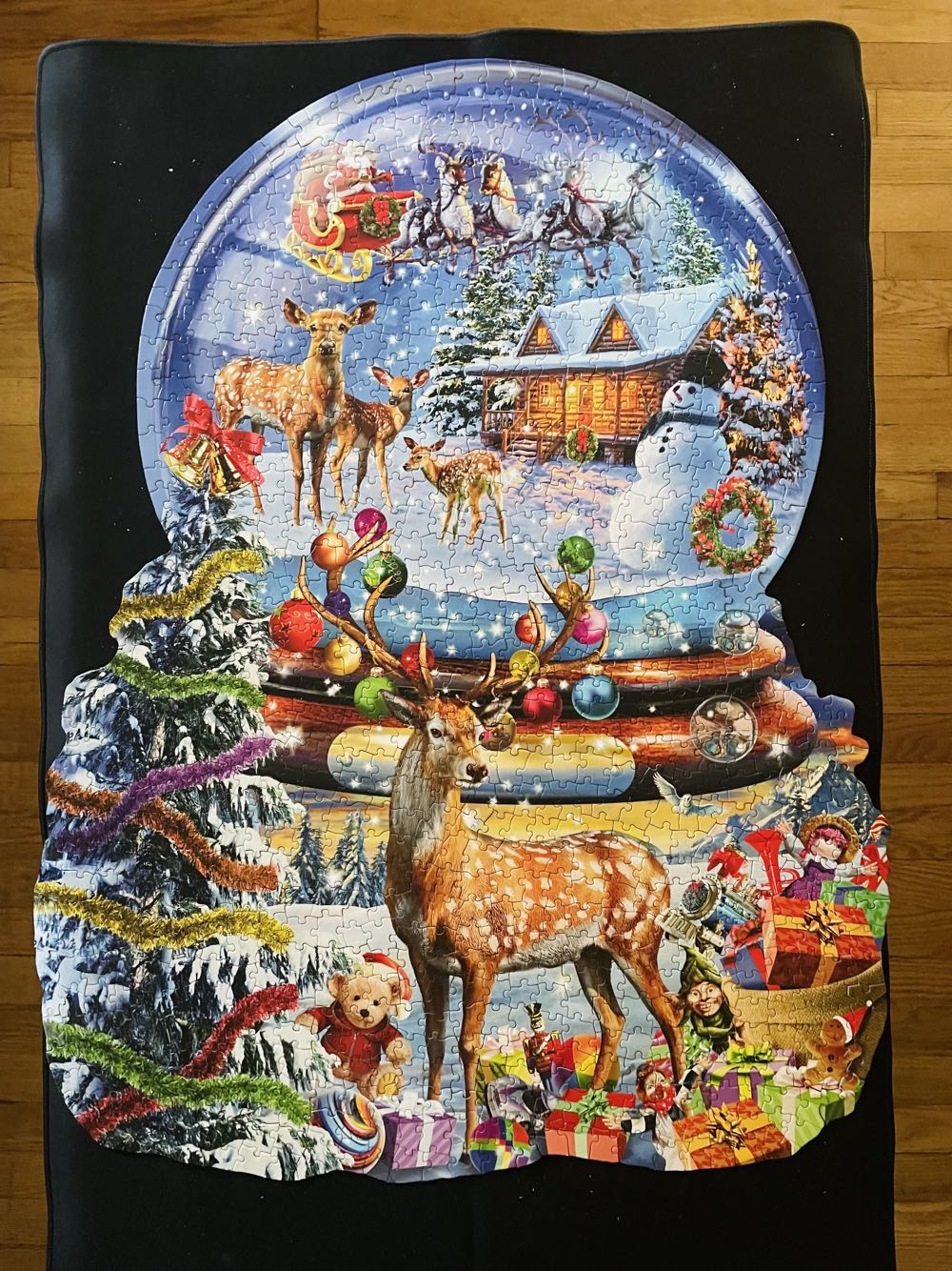 Christmas Snow Globe - SunsOut puzzle collectible - Main Image 2