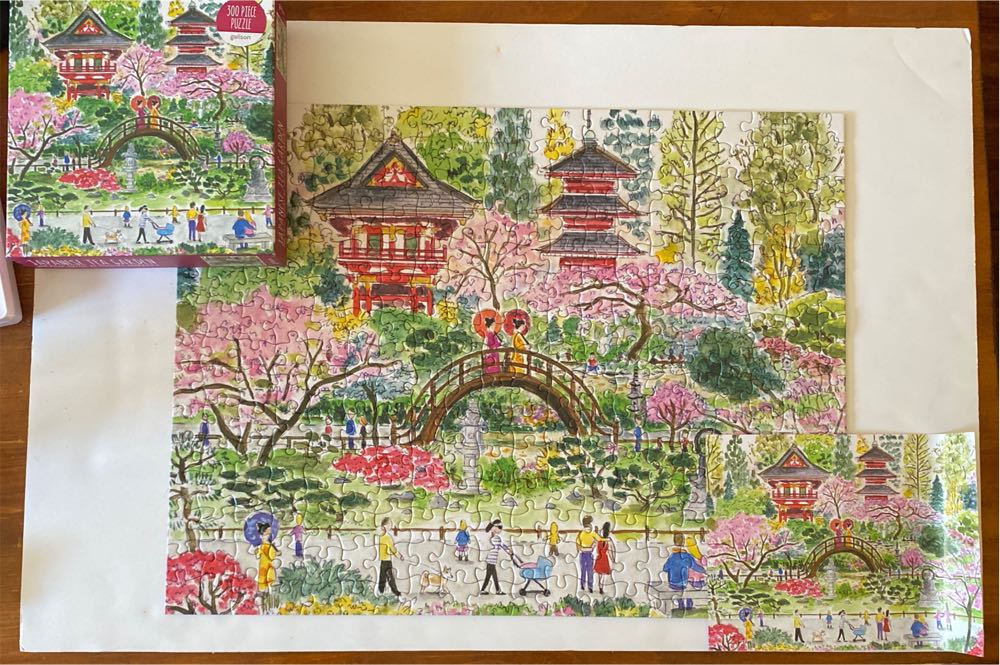 Japanese Tea Garden - Galison puzzle collectible [Barcode 9780735362697] - Main Image 3