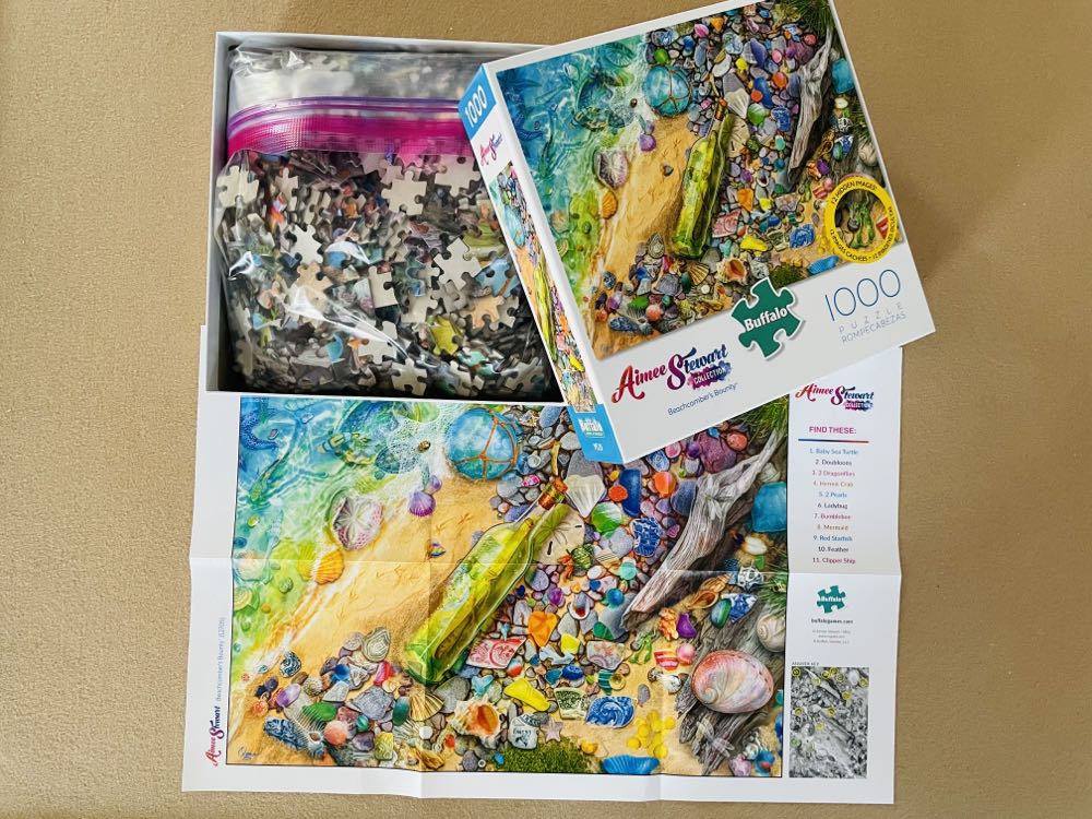 Beachcomber’s Bounty - Aimee Stewart puzzle collectible [Barcode 079346127054] - Main Image 4