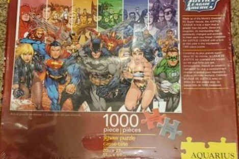 Justice League Of America - Aquarius puzzle collectible [Barcode 184709652316] - Main Image 2