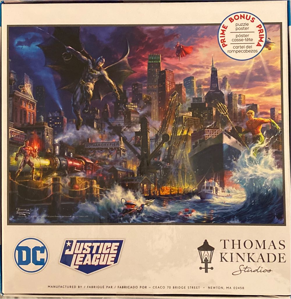 Justice League Showdown At Gotham Pier -  Ceaco puzzle collectible [Barcode 021081310062] - Main Image 2