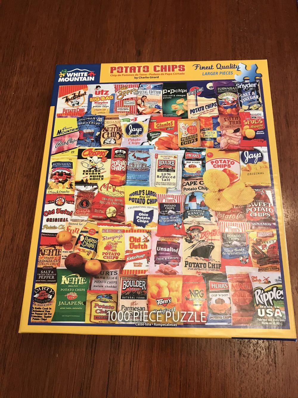 Potato Chips-selling  - White Mountain puzzle collectible [Barcode 724819256303] - Main Image 4