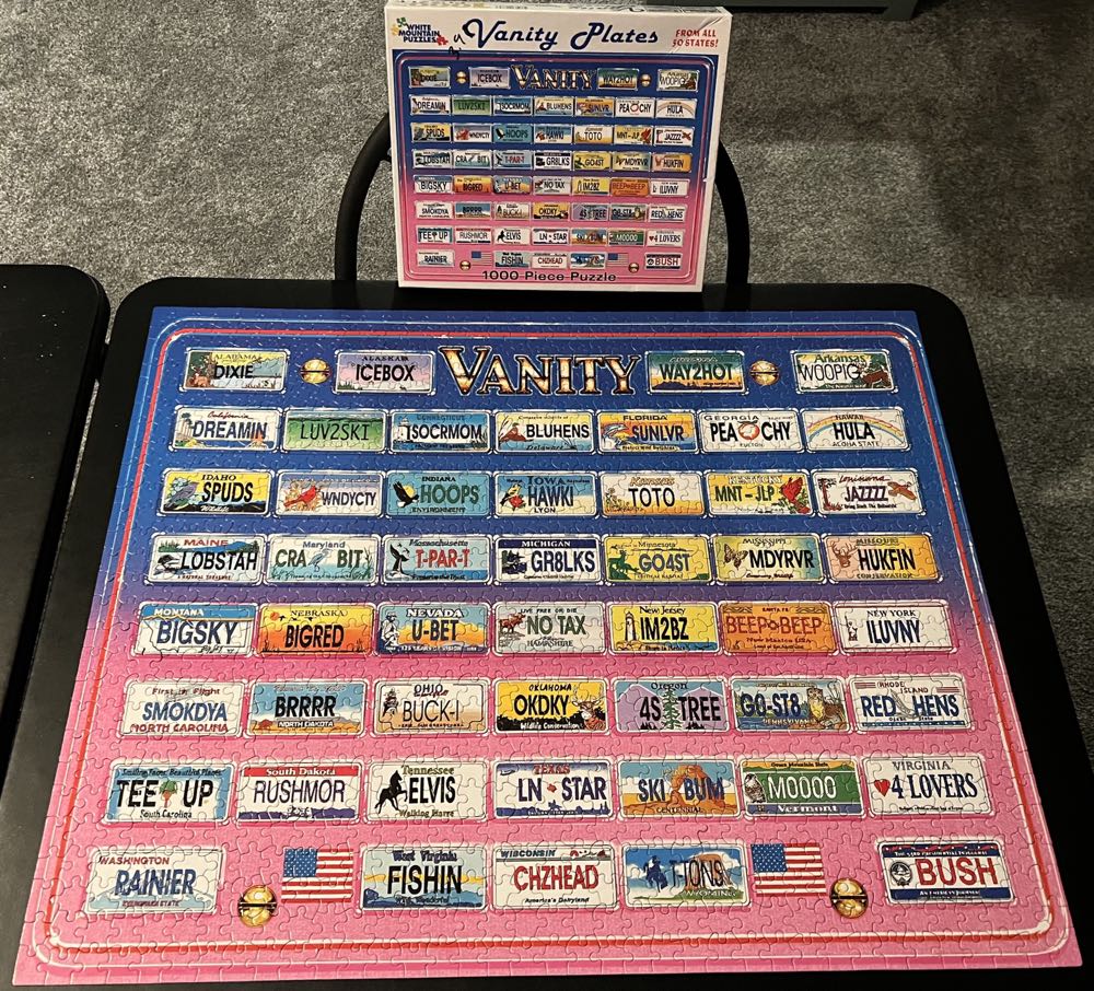 Vanity Plates - White Mountain puzzle collectible [Barcode 724819248643] - Main Image 3