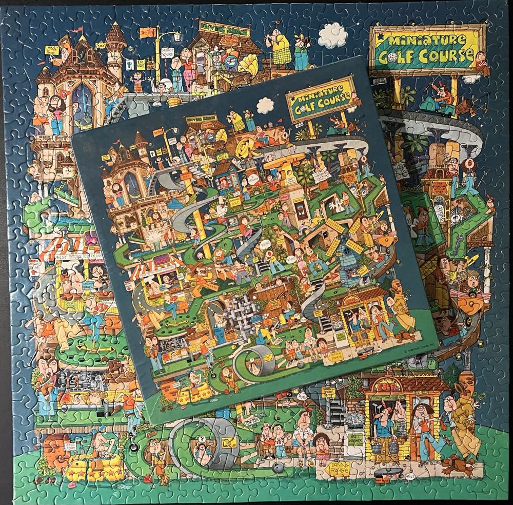 A Short Round of Golf! - Springbok puzzle collectible - Main Image 4