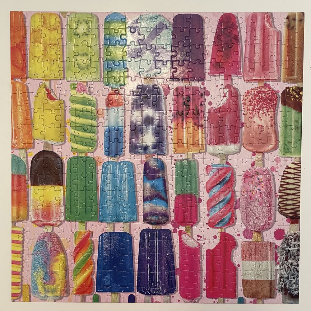 Frosty Treats - Buffalo Lars Stewart puzzle collectible [Barcode 079346027712] - Main Image 3