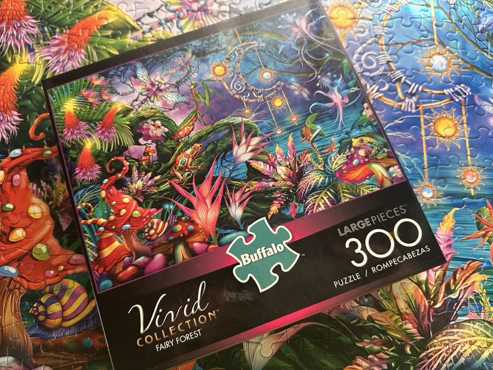 Fairy Forest - Buffalo Games puzzle collectible [Barcode 079346027439] - Main Image 4