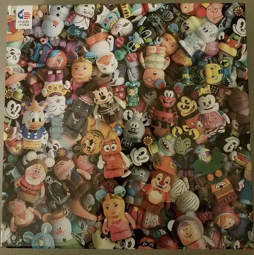Disney Vinylmation - Ceaco puzzle collectible [Barcode 021081290258] - Main Image 2