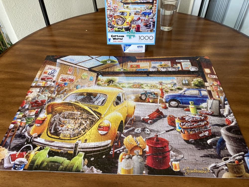 Sam’s Garage - Buffalo Games 🇺🇸 puzzle collectible [Barcode 079346115273] - Main Image 3
