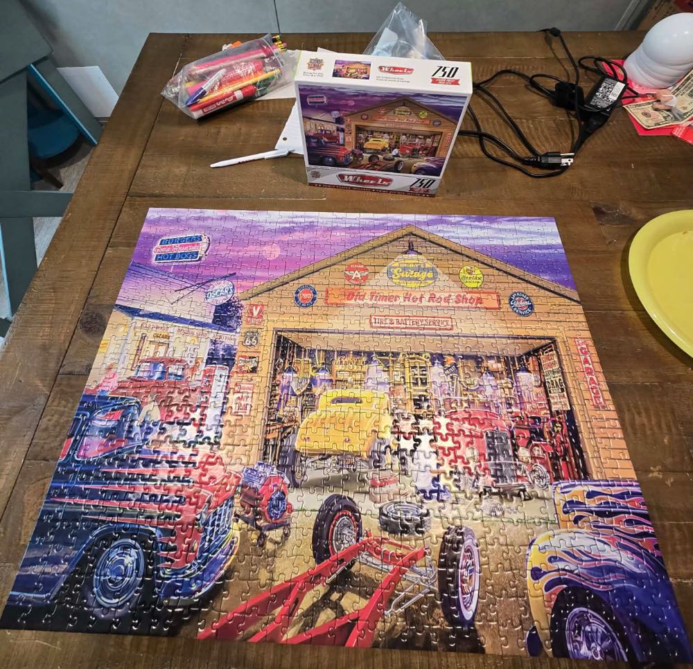 Wheels Old Timers’s Hot Rods ✅ - Masterpieces, Inc. puzzle collectible [Barcode 705988320002] - Main Image 4