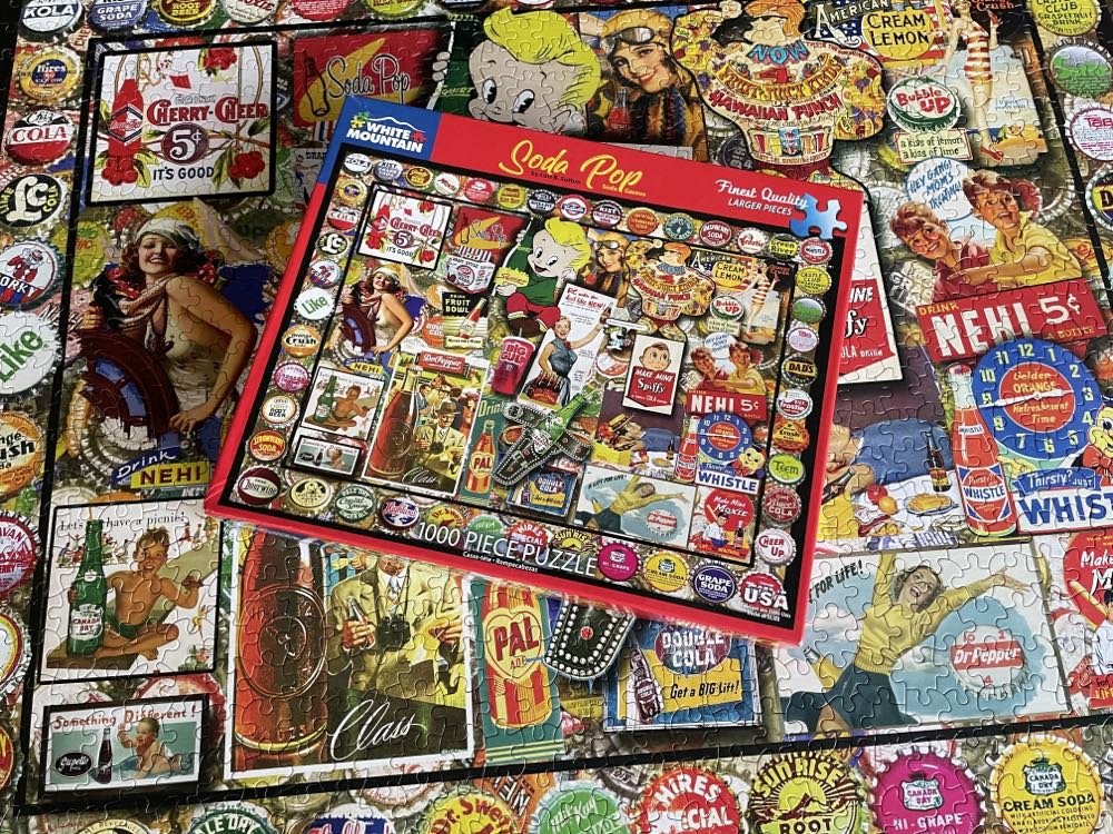 Soda Pop🧩 - White Mountain puzzle collectible - Main Image 3